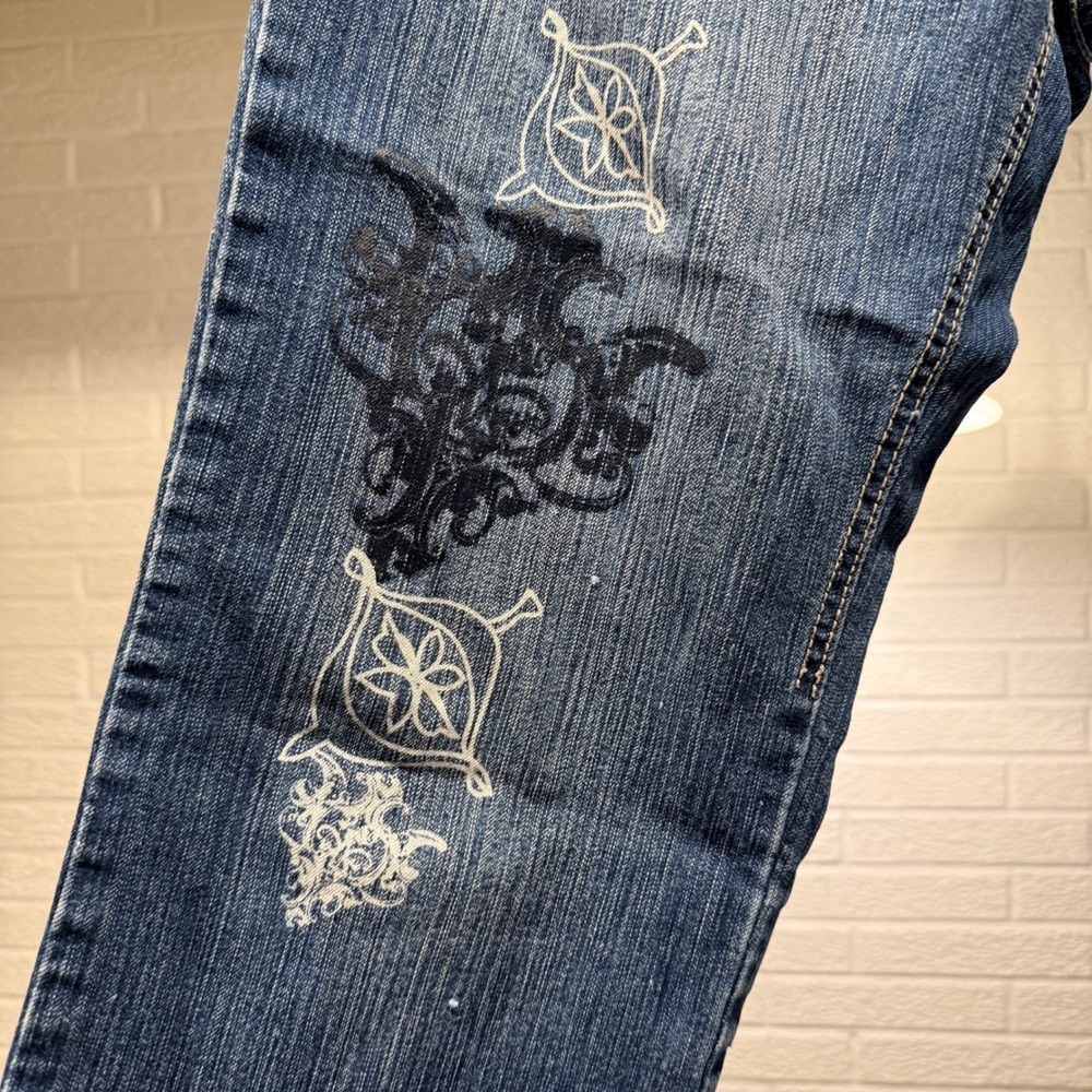 Poco Jeans Women's Size‎ S Blue Embroidered Capri Jeans Denim Pants - Picture 2 of 6